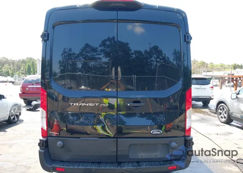 2019 Ford Transit-250 из США, поврежденный, VIN 1FTYR2CMXKKB53334